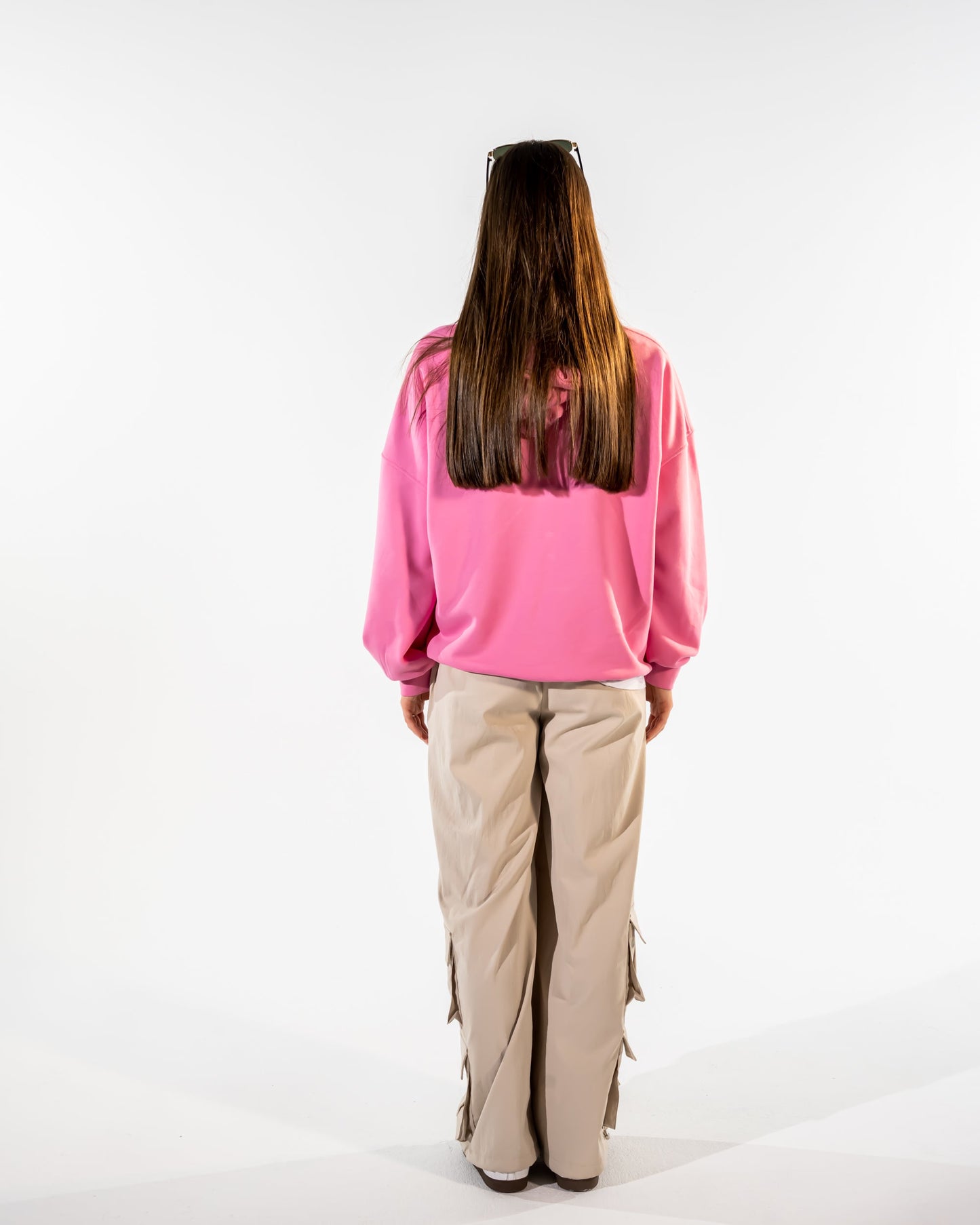 PROMINENT EMBROIDERY HOODIE -FOSHIA