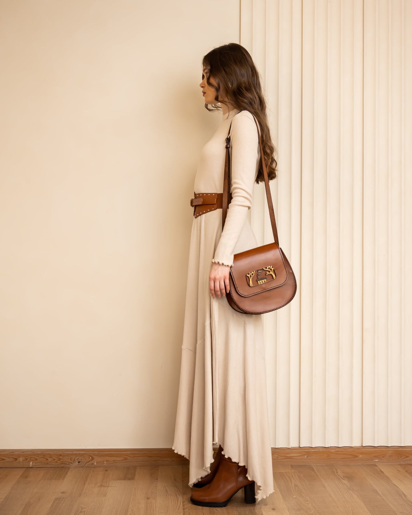 HIGH LOW RIBBED DRESS-BEIGE