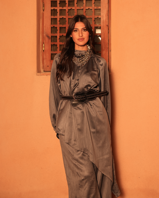 CRINCLE HIGH LOW BLOUSE-GRAY